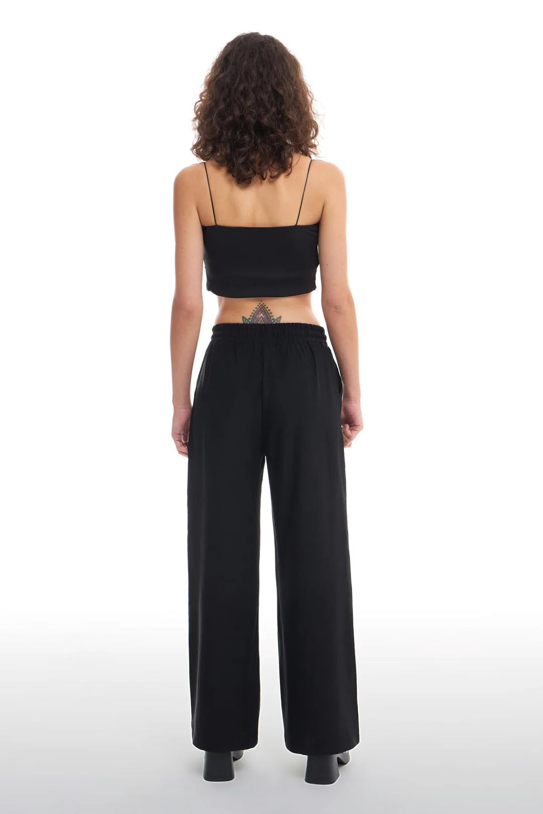 Kadın Beli Lastikli Bol Paça Pantolon Siyah