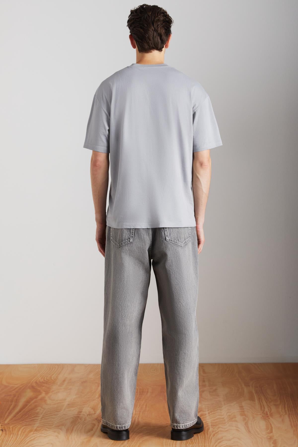Erkek Oversize %100 Organik Pamuklu Kalın Dokulu Bisiklet Yaka Gri T-Shirt