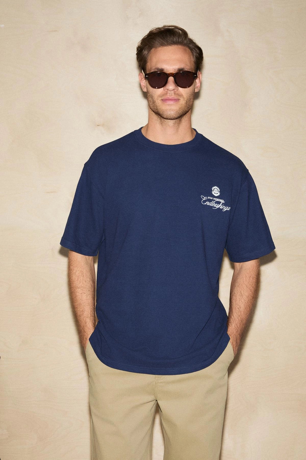 Erkek Organik Pamuklu Baskı Ve Nakış Detaylı Bisiklet Yaka Oversıze Lacivert T-Shirt