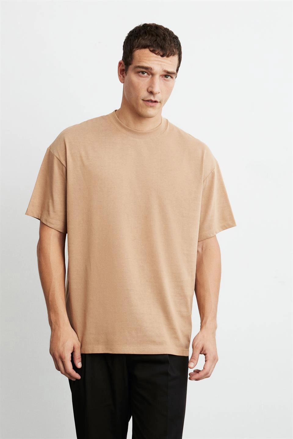 Erkek Oversize %100 Organik Pamuklu Kalın Dokulu Bisiklet Yaka Camel T-Shirt