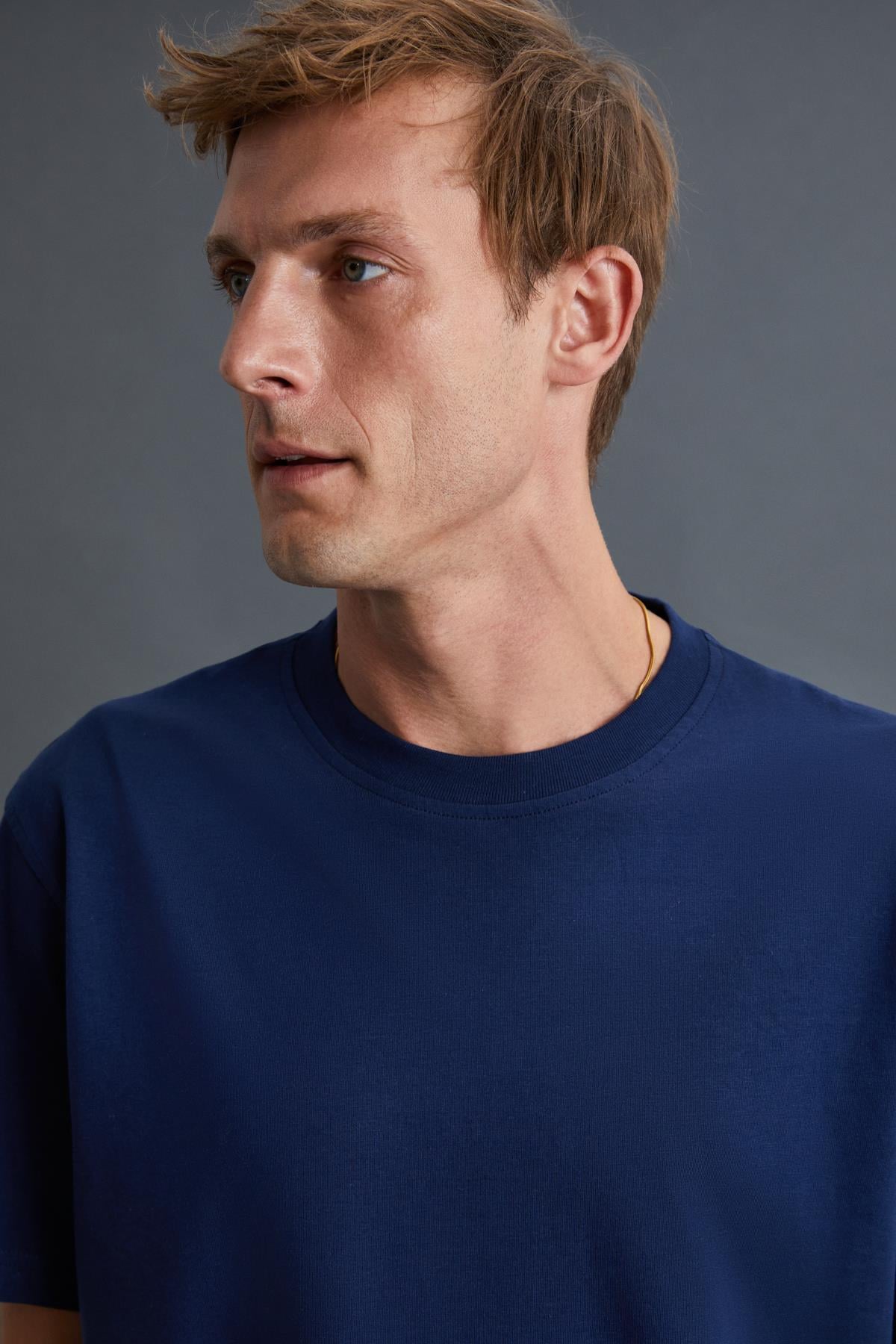 Erkek %100 Organik Pamuklu Kalın Dokulu Comfort Fit Bisiklet Yakalı Lacivert T-Shirt