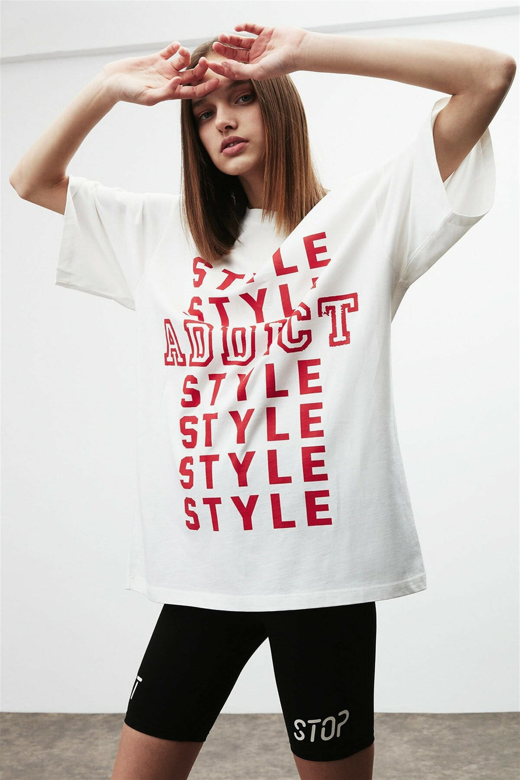 Kadın Style Yazı Kalıp Baskılı Oversize Fit %100 Organik Pamuklu Bisiklet Yaka Beyaz T-Shirt
