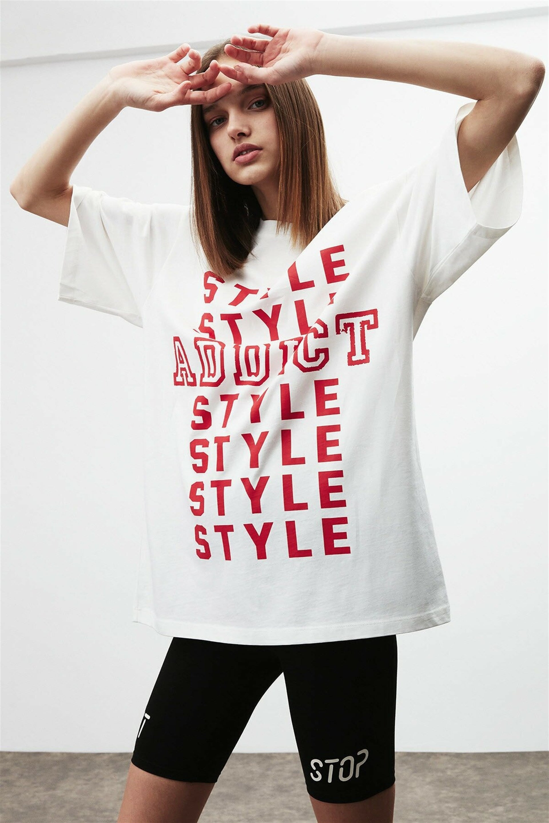 Kadın Style Yazı Kalıp Baskılı Oversize Fit %100 Organik Pamuklu Bisiklet Yaka Beyaz T-Shirt